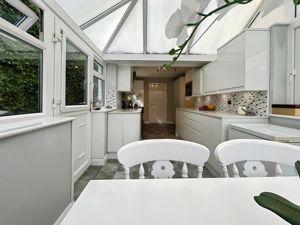 Photo 41- click for photo gallery